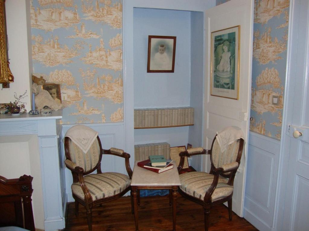 Domaine De La Dame De Lauriere Bed and Breakfast Solignac Værelse billede